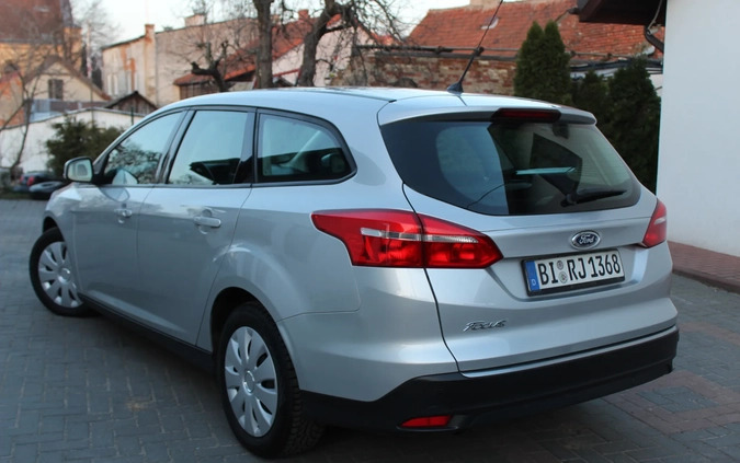 Ford Focus cena 35900 przebieg: 212158, rok produkcji 2016 z Olsztyn małe 407